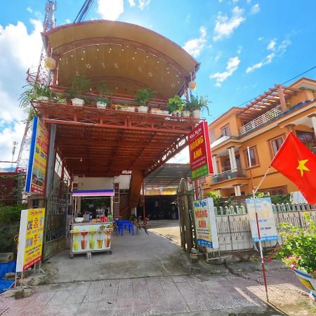 Hoang Anh Hostel Meo Vac Exteriör bild