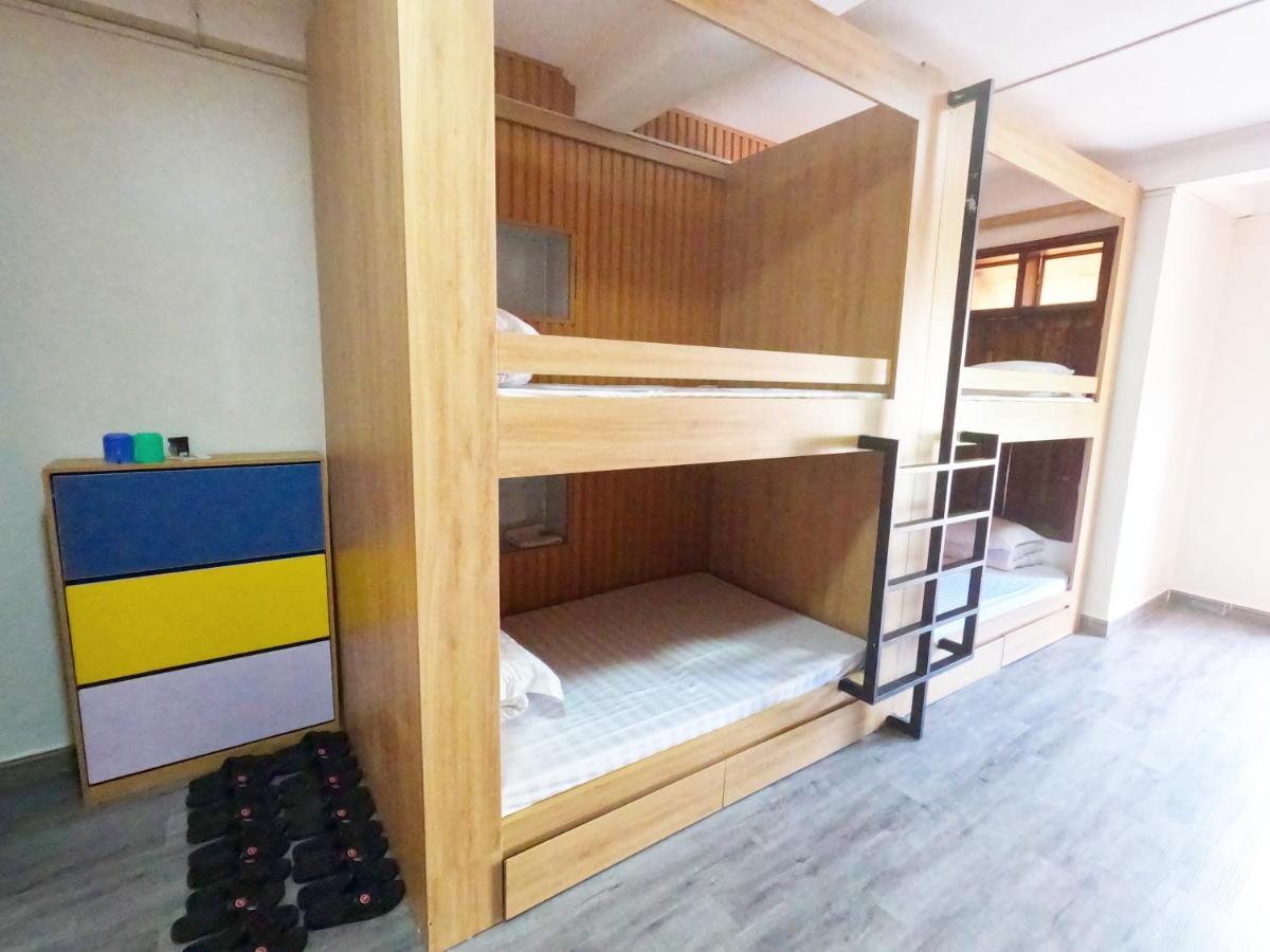 Hoang Anh Hostel Meo Vac Exteriör bild