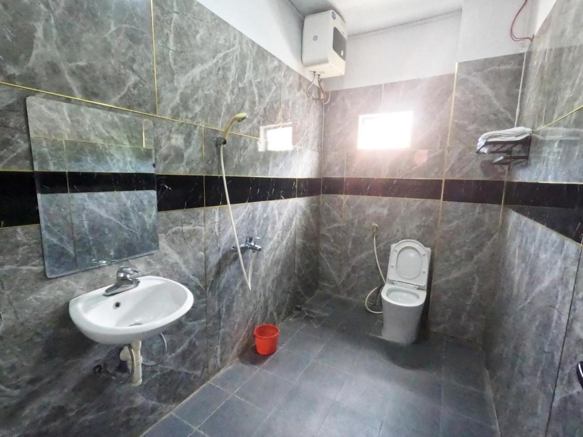 Hoang Anh Hostel Meo Vac Exteriör bild
